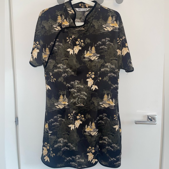 Zara silk mini dress - Picture 2 of 5